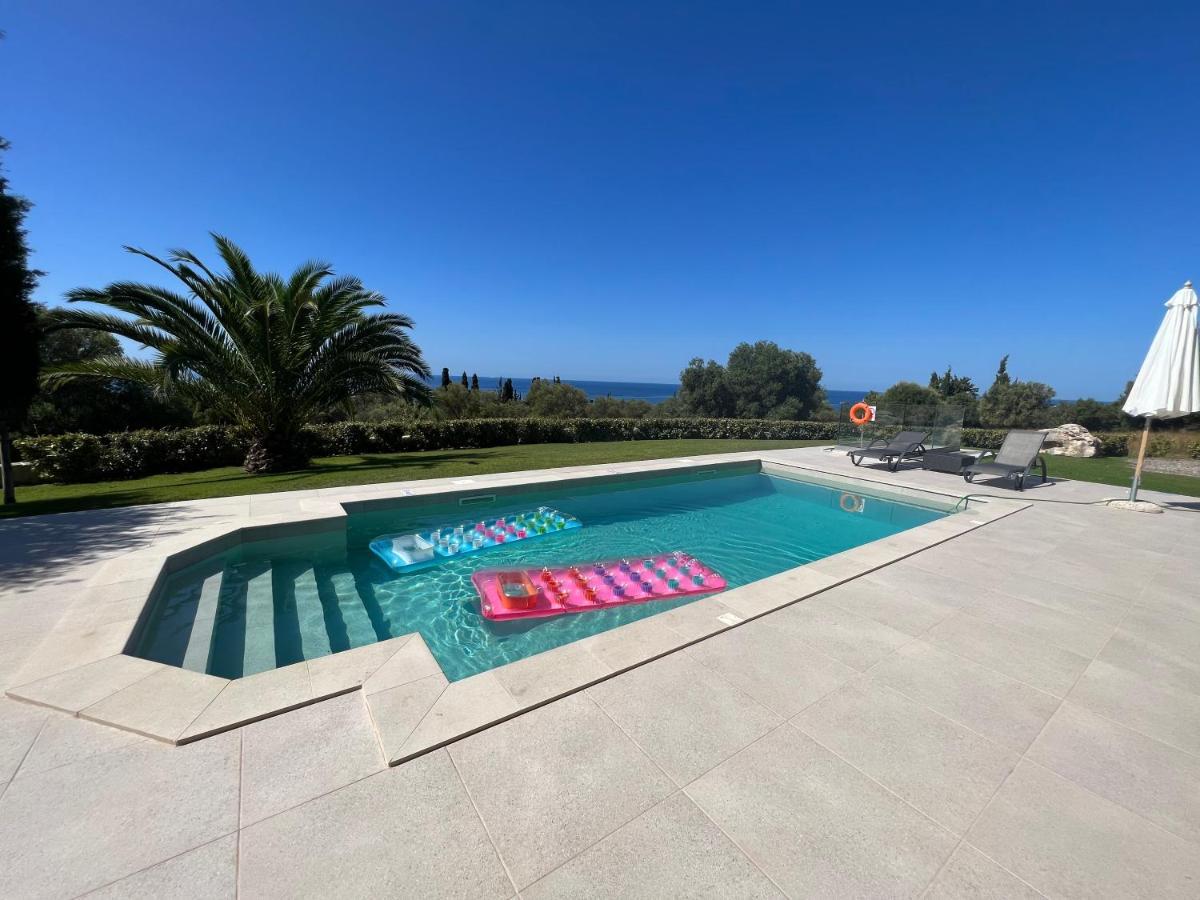Avithos Blue Villas Svoronata Exterior foto